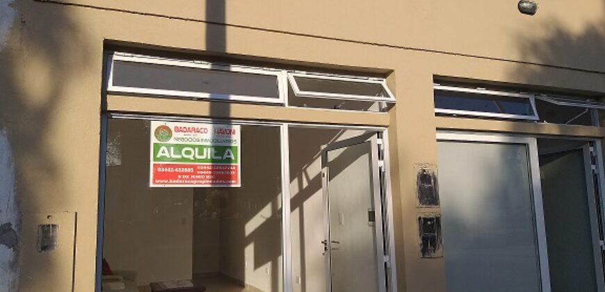 ALQUILER LOCAL SOBRE BOULEVAR DIAZ VELEZ
