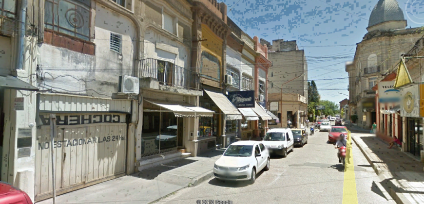 Venta cochera en pleno centro de la ciudad