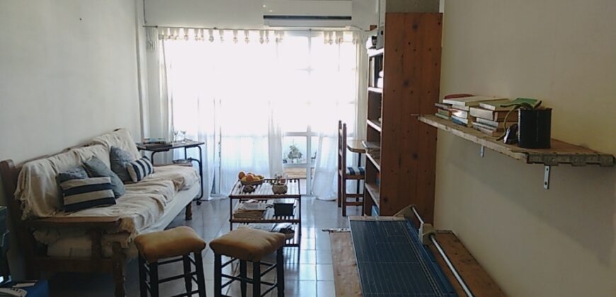 Venta Departamento sobre calle Posadas