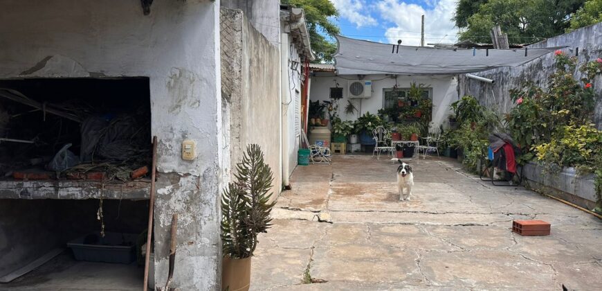 VENTA CASA CON DEPARTAMENTO EN BARRIO SAN ROQUE