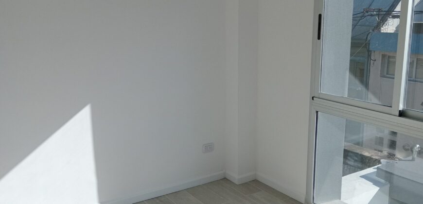 VENTA UNIDADES FUNCIONALES EN EDIFICIO SOBRE CALLE ROCAMORA