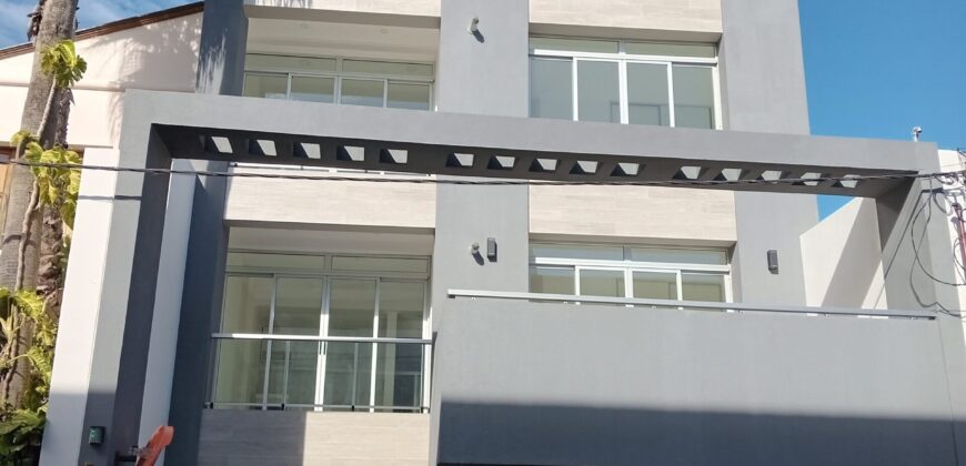 VENTA UNIDADES FUNCIONALES EN EDIFICIO SOBRE CALLE ROCAMORA