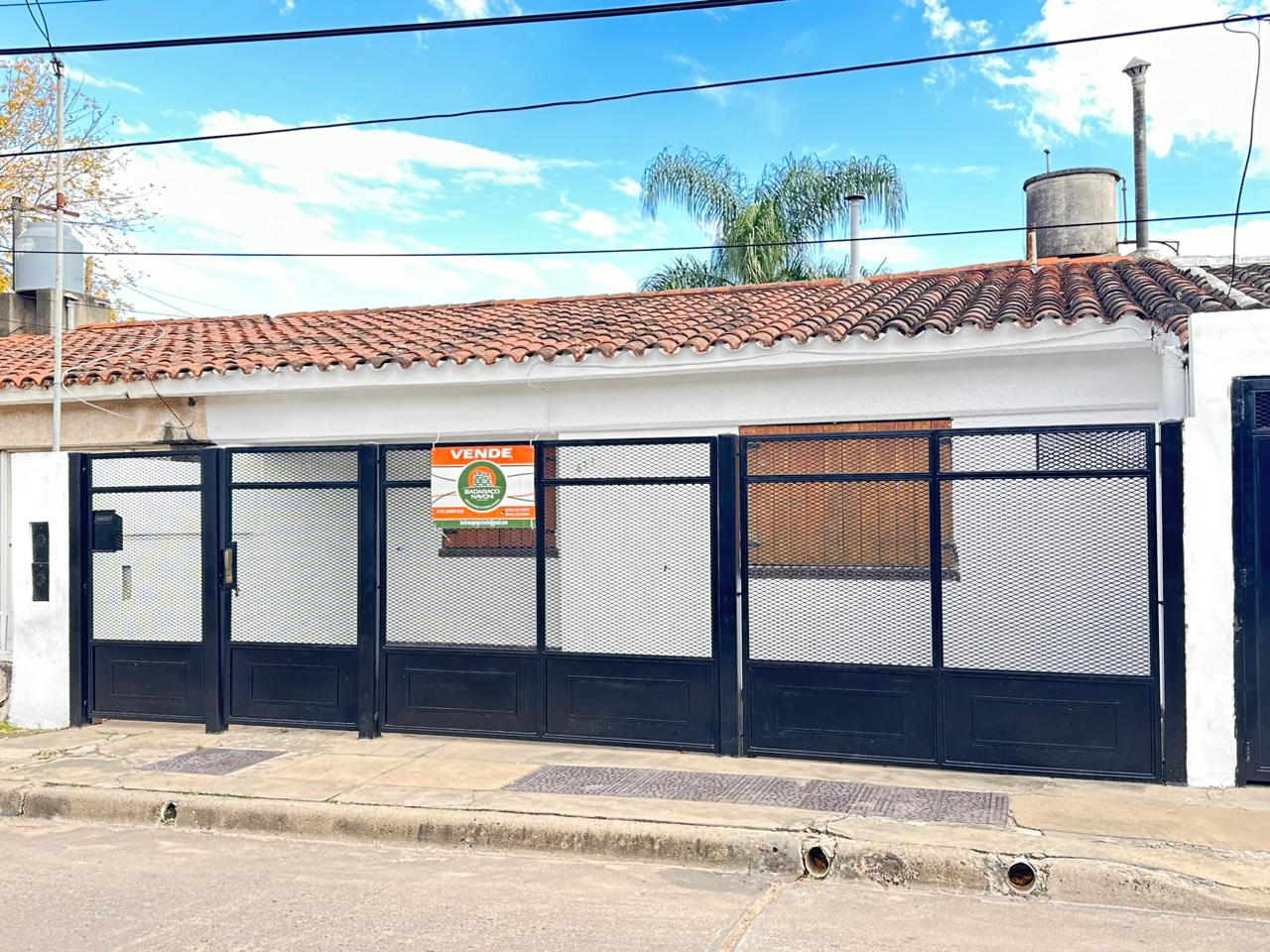 VENTA PROPIEDAD SOBRE CALLE LACAVA BIS