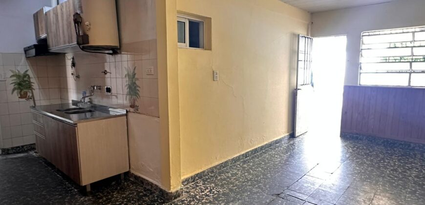 VENTA PROPIEDAD SOBRE CALLE LACAVA BIS