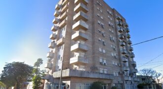 VENTA DEPARTAMENTO EDIFICIO UDA, B. IRIGOYEN Y PERU