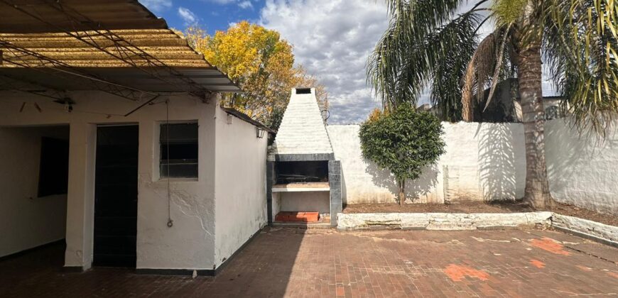 VENTA PROPIEDAD SOBRE CALLE LACAVA BIS