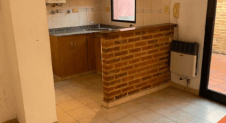 DEPARTAMENTO A UNA CUADRA DE LA PEATONAL