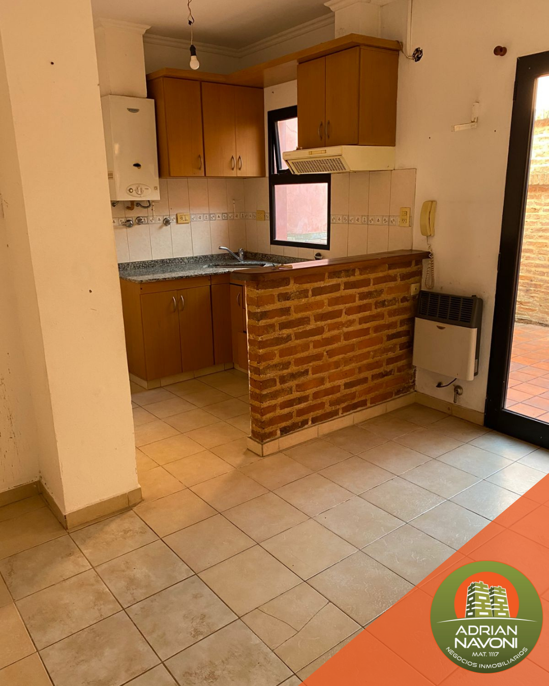 DEPARTAMENTO A UNA CUADRA DE LA PEATONAL