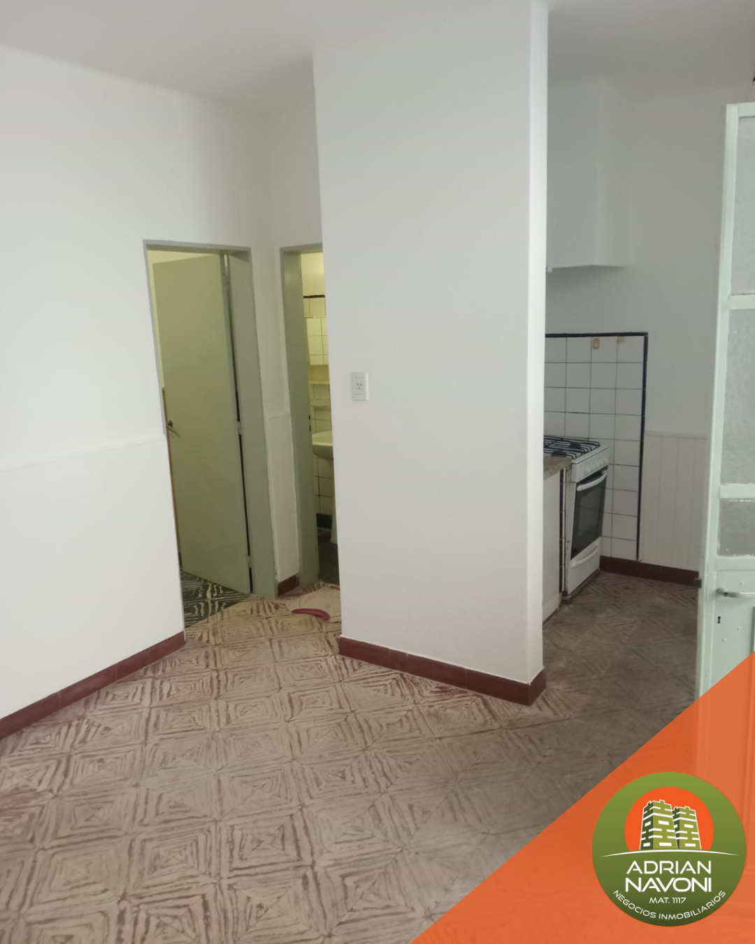 DEPARTAMENTO SOBRE CALLE 25 DE MAYO