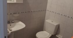 Monoambiente en alquiler, sobre calle Estrada